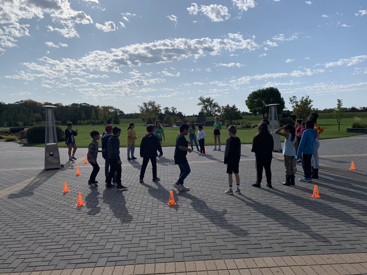 ChorneyErin's tweet photo. Enjoying the day out with @aitcmb these grade 3-4 students are learning all about Agriculture with fun activities! https://t.co/O6GZXtgxW9