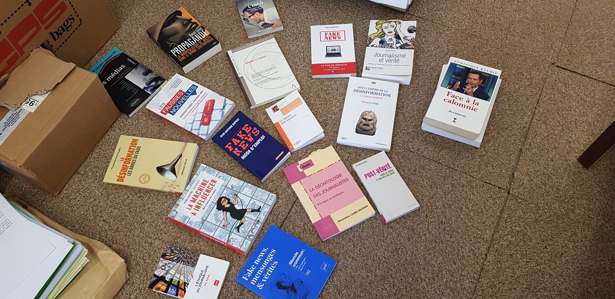 En direct du séminaire de l'Essec Comprendre et changer le monde,  qui donne à  30 étudiants l'occasion de plancher sur les fake news et la responsabilité des médias.