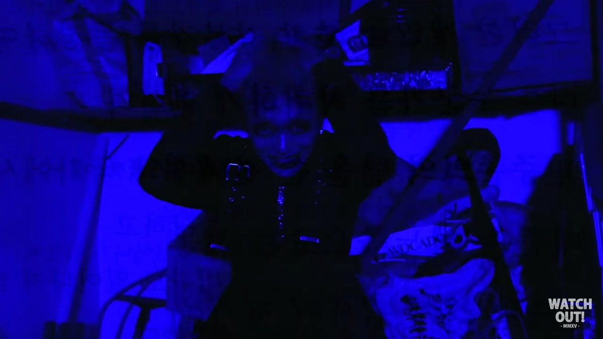 ∆ ms. isohp romatem has released a new mv, "자애". before the music video, there's a warning about the content of mv including horror and self harm so PLEASE be careful before watching 
youtu.be/66JQzbQHGpY