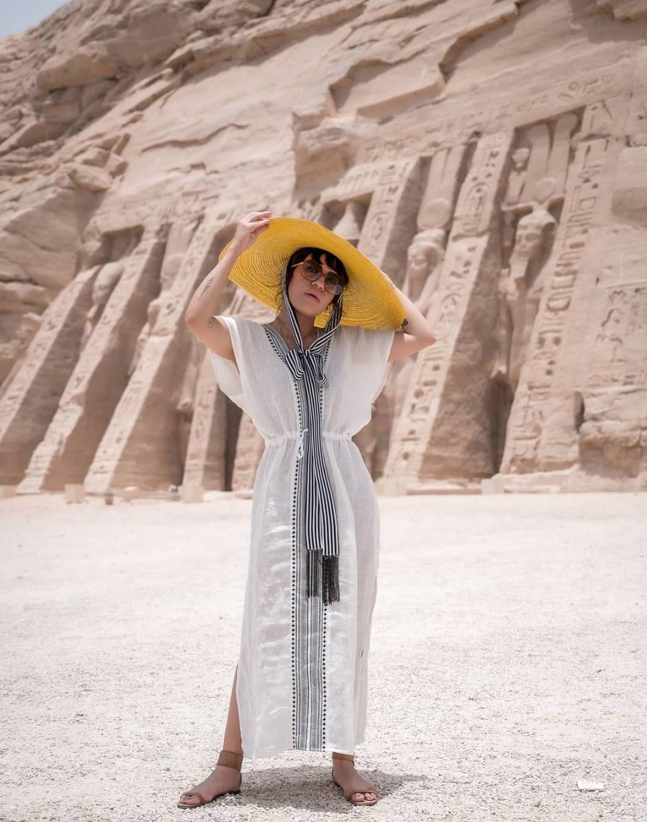 high_onfashion's tweet photo. [#AroundTheWorldHOF] Si visitan Egipto tienen (a fuerza jajaja) que ir al Templo Mayor de Abu Simbel: toma un día hacer esta visita, pero les juro que vale toda la pena ¡Yo me enamoré de este sitio | #AbuSimbel #Egipto #HighOnFashion #GinaOrtega | 📷 @rovive https://t.co/0inxR1H9OR