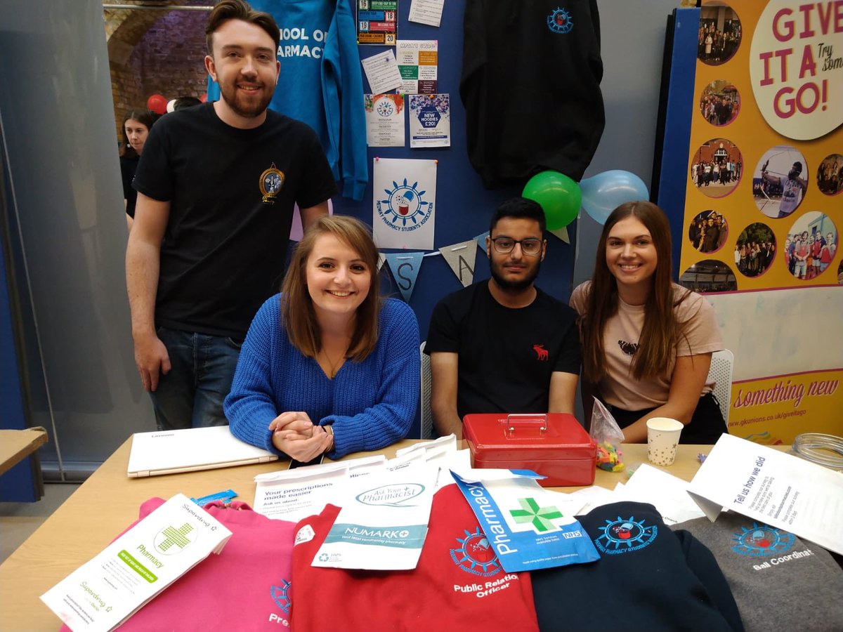 MPSA_Pharmacy's tweet photo. For those who missed us and would like to get a hoodie, feel free to drop us a message with the colour and size you would like! We will also be at your session on Friday!😁💥 
Colours include: Black, Grey, Dark Green, Navy, Burgundy, Red, Pink and Sky blue. 
#msopww #msop #mpsa https://t.co/UXQxH5SxnT