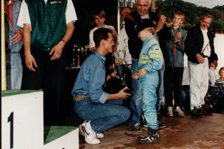 sebvettelnews's tweet image. Vettel: I had the chance to meet him (Michael), and from then on, he was my hero. And then I was following Formula 1. So that’s the beginning of it. That’s where I fell in love with Formula 1, in the mid-’90s.

#Seb5 #F1 #Autoweek
