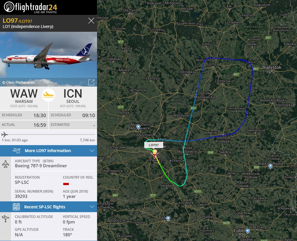 AirportWebcams's tweet photo. INCIDENT: LOT #LO97 Warsaw to Seoul Incheon (Boeing 787-9 SP-LSC) stopped the climb at FL270 and has just returned to WAW after fuel dumping. Reason not yet known.

H/t @Radar_Assistant https://t.co/Uz40ExMvwP