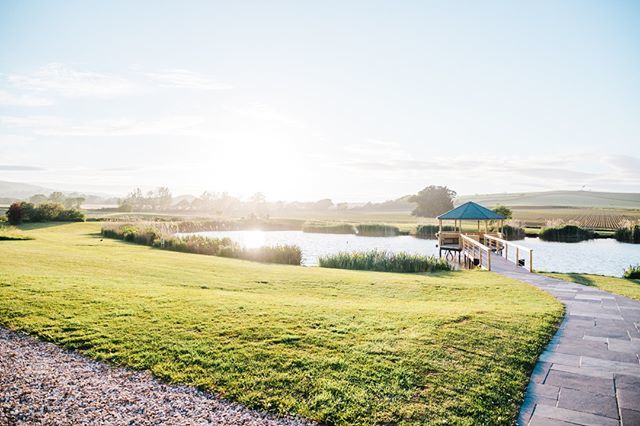 Save up to £3,745.00 on your Summer 2020 wedding at Quantock Lakes 💚. Subject to availability.

#weddingoffer #weddingvenue #quantocklakes #bridebook #quantocklakes #midweekwedding #somersetwedding #Summer2020 #engaged #getmarriedin2020 #weddingideas #barnwedding #outsidecer…