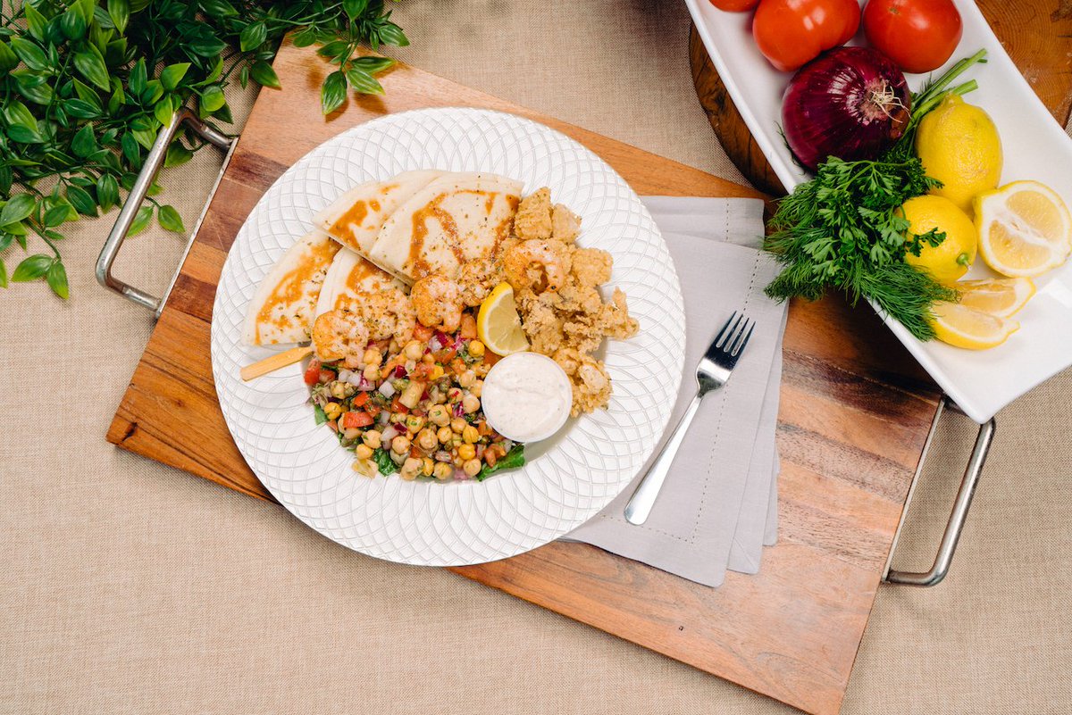 OPAofGreece's tweet image. No #lunch, no problem! Why not have our new #SantoriniSalad Seafood Platter? 🥗 bit.ly/santorinisalad