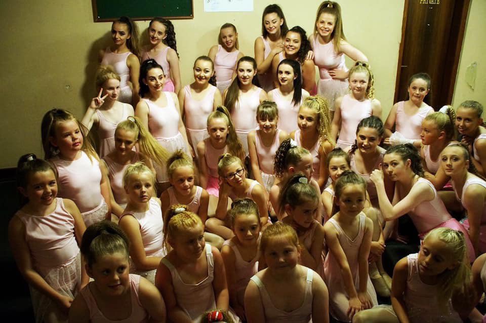 DistinctiveDA's tweet image. Wednesday classes at Distinctive Dance Academy in Budhill. Contact us on 07377703456 or private message us to reserve your space. First come, first served