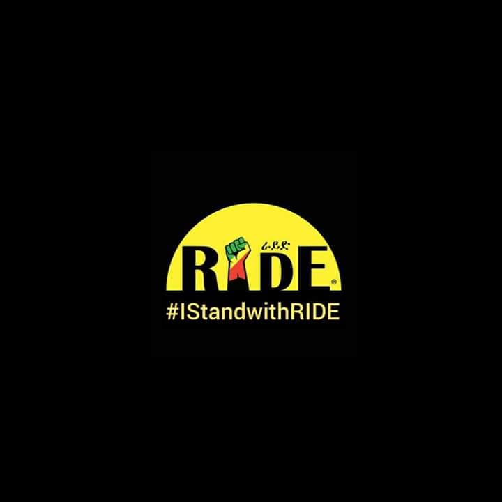 merejatv's tweet photo. #iStandwithRIDE ራይድና ተመሳሳይ ምቹ የታክሲ አገልግሎት ሰጪዎች ላይ የተጀመረው የሽብር ጨዋታ የምርጫው ድራማ ሿሿ ነው @TakeleUma ለገፅታ ግንባታው ሲል የትራንስፖርት ቢሮውን ወንጅሎ ስሙን የማግነን ጨዋታ እየተጫወተ ነው።ገና ብዙ የምርጫ ድራማ አለ https://t.co/IhG2cSibMV