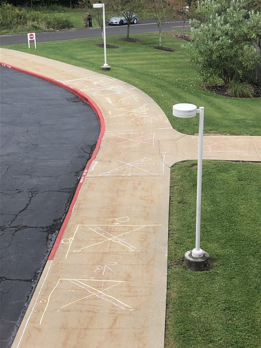 Why use white boards when you have sun and sidewalk chalk? #APMICRO #cfevsHOME #cfhs