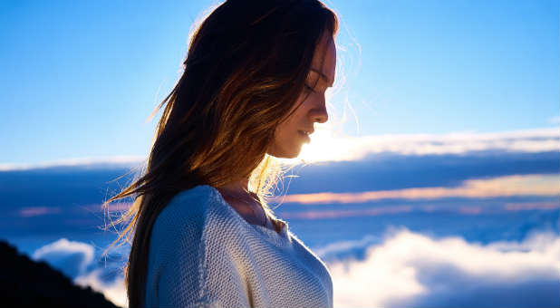 charismamag's tweet image. Why Hearing God's Voice Is an Essential Part of Your Spiritual Weight-Loss Journey: bit.ly/2m2NqEL #weightlossjourney #faith @TreeParker