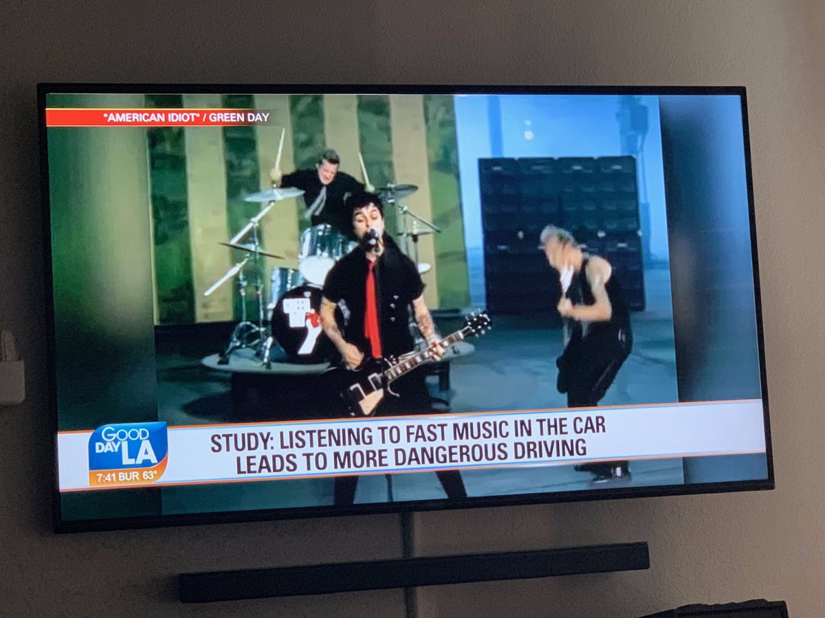 Tre Cool tweet media