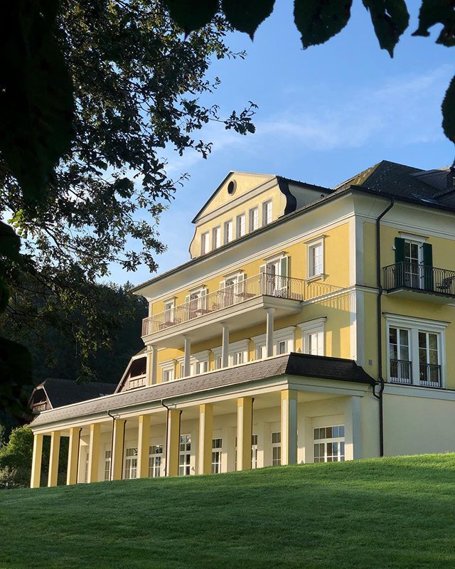 Hold an inspired event in one of our 15 state-of-the-art conference rooms, each offering direct access to the park and golf course 📌

#sheratonfuschlsee #sheraton #fuschlsee #jagdhof #austria #marriott #marriottbonvoy #hotel #view