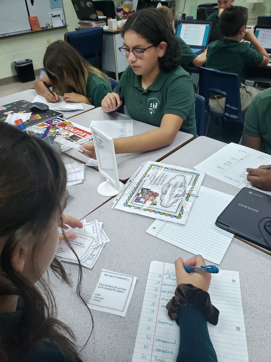 mrs_sgriffin's tweet photo. Learning stations! 6th grade is practicing vocab,  reading with fluency,  sorting sentence types,  and learning how to write outlines! Busy day in #SEASroom202 @brainpop @SEAS_Principal https://t.co/Lam2cP2JJR
