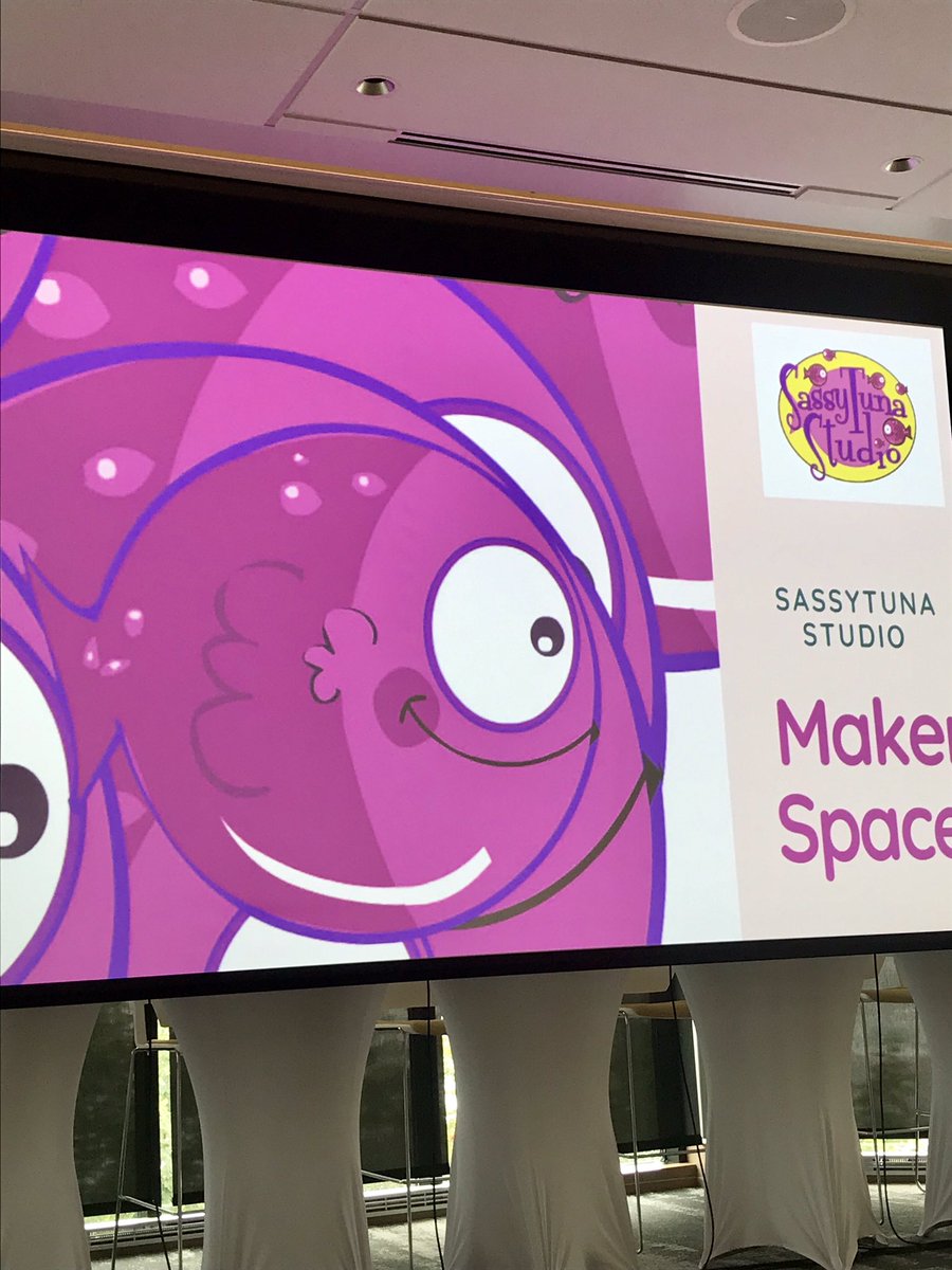 colleensmith12's tweet photo. @GrosMorneMusic @SassyTuna has the BEST logo here at #DigitalNL https://t.co/UTBKZ4bdhZ