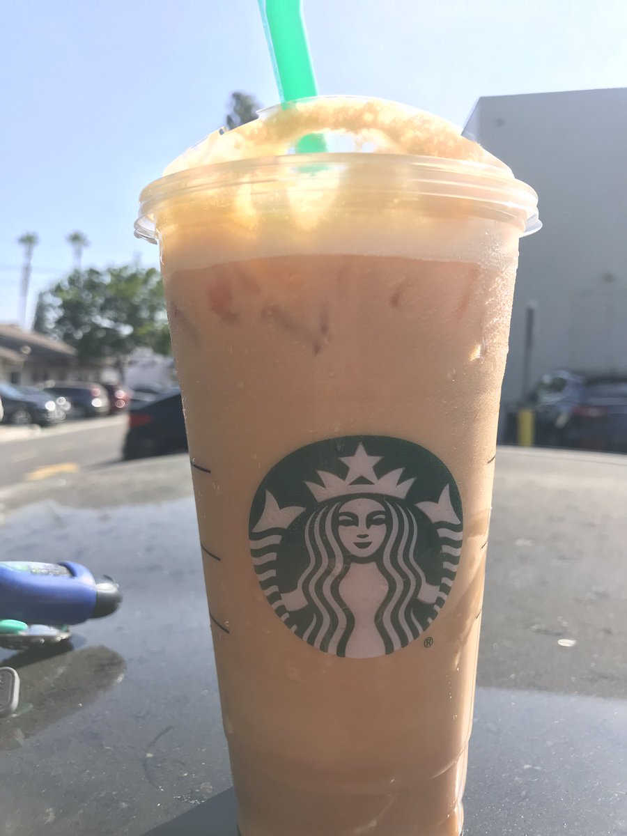 4Bambi2's tweet photo. You know it’s going to be a good day when you receive a free Pumpkin Cream Cold Brew and you don’t complain that it has ice in it #starbucks #hateice #greatday https://t.co/aKenuuS748