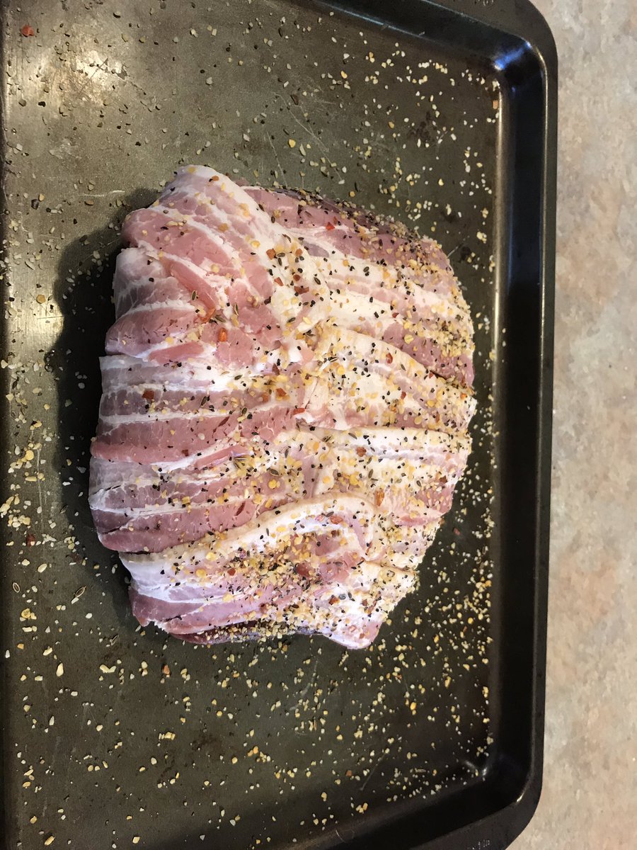 martybowes's tweet image. This bad ass moose roast wrapped in bacon will be hitting the @TraegerGrills this afternoon #vegansbeware #eatwhatyouhunt