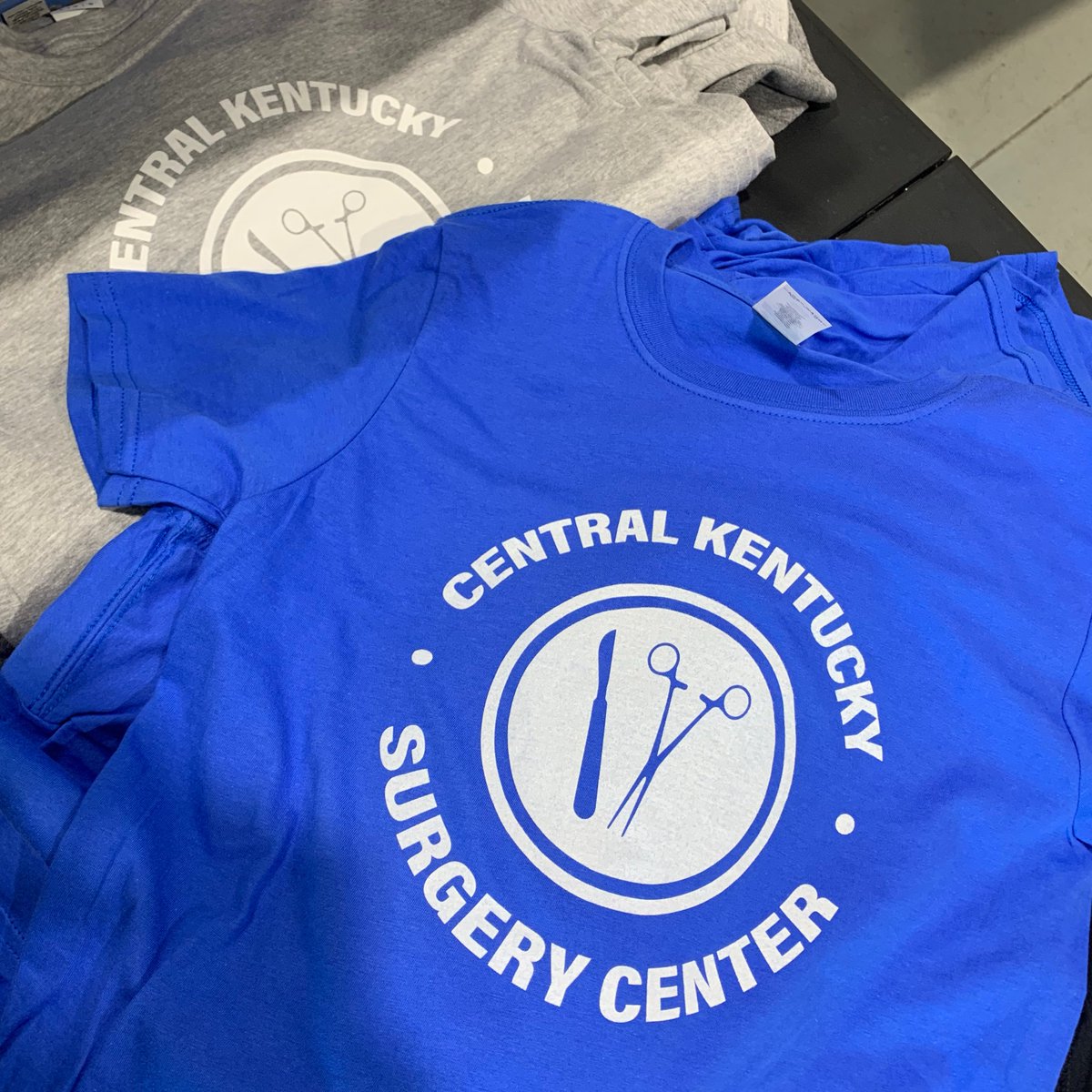 theshirtgarage's tweet photo. 📍126 Letton Drive Danville KY
📱859-236-7744
📧steve@theshirtgarage.com
💻https://t.co/NmJ7zGZ2w5
•
•
#sharethelex #shoplocal #photooftheday #picoftheday #embroidery #shirts #shirt #danvilleky #boyleco #screen #screenprint #screenprinting #art #arts #love #follow #followme https://t.co/VPeHIcf8yj