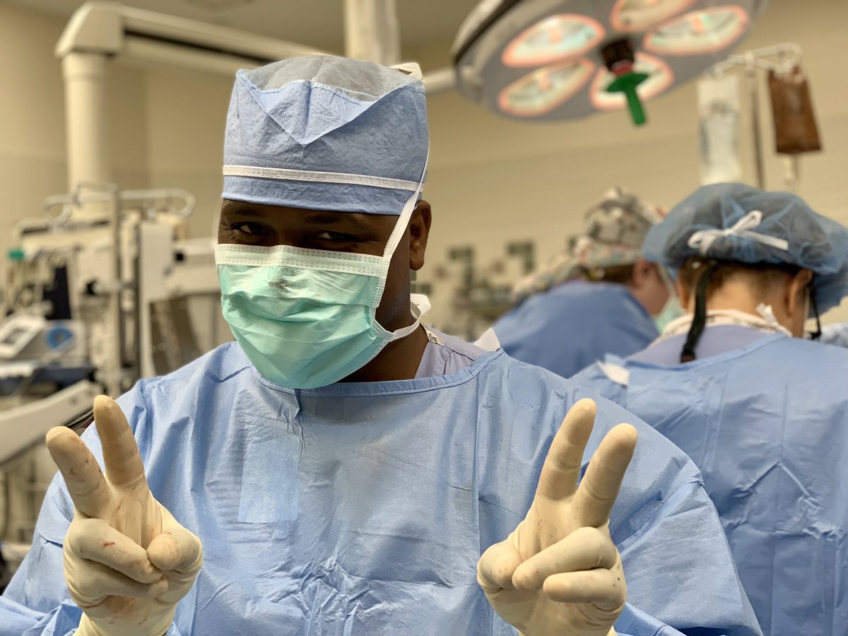 VascularArtist's tweet photo. Happy Scrub tech week! Aortobifem, fem distal, thrombectomy & angiogram?? No problem for Ed, scrub tech extraordinaire! #SurgicalTechWeek #KetteringHealth https://t.co/H5NLaz0Wlf