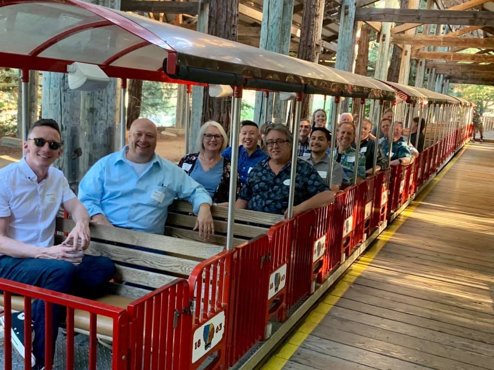 TEA_Connect's tweet photo. TEA members explore Gilroy Gardens, Sept 2019 #TEAevents
https://t.co/5sRAroTbgC @Shanny_crvegas @CKBaAM @eincline @ShaneGrammerArt https://t.co/XqUCx7sh4U