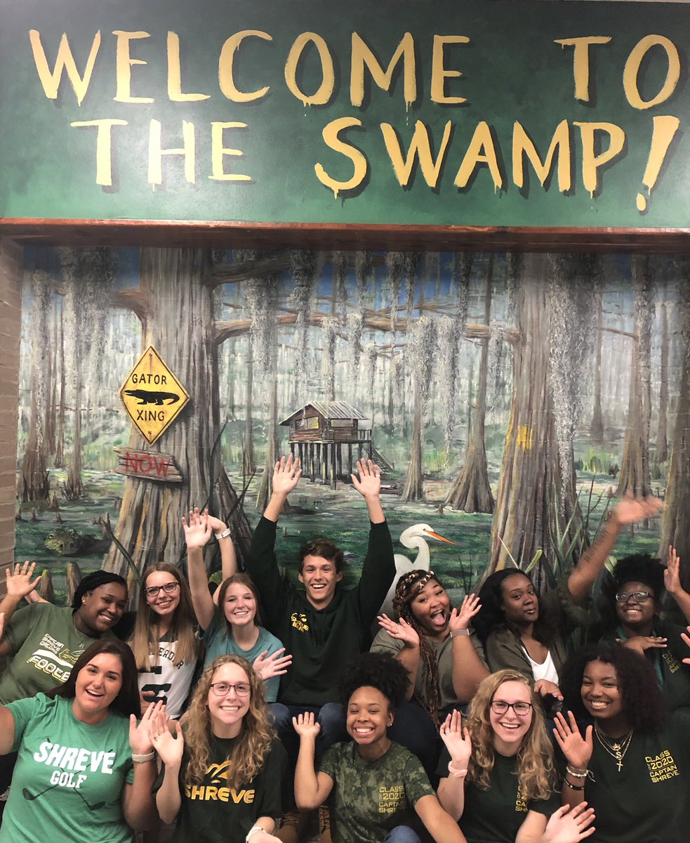 AmyDouglas318's tweet image. Hey @CSHSGators! Sign Up for #ProjectGreenChallenge at our Sign Up Event Sep 25th during lunch. Challenges begin Oct 1st! #GatorsForGood @TurningGreenOrg @CaddoScience