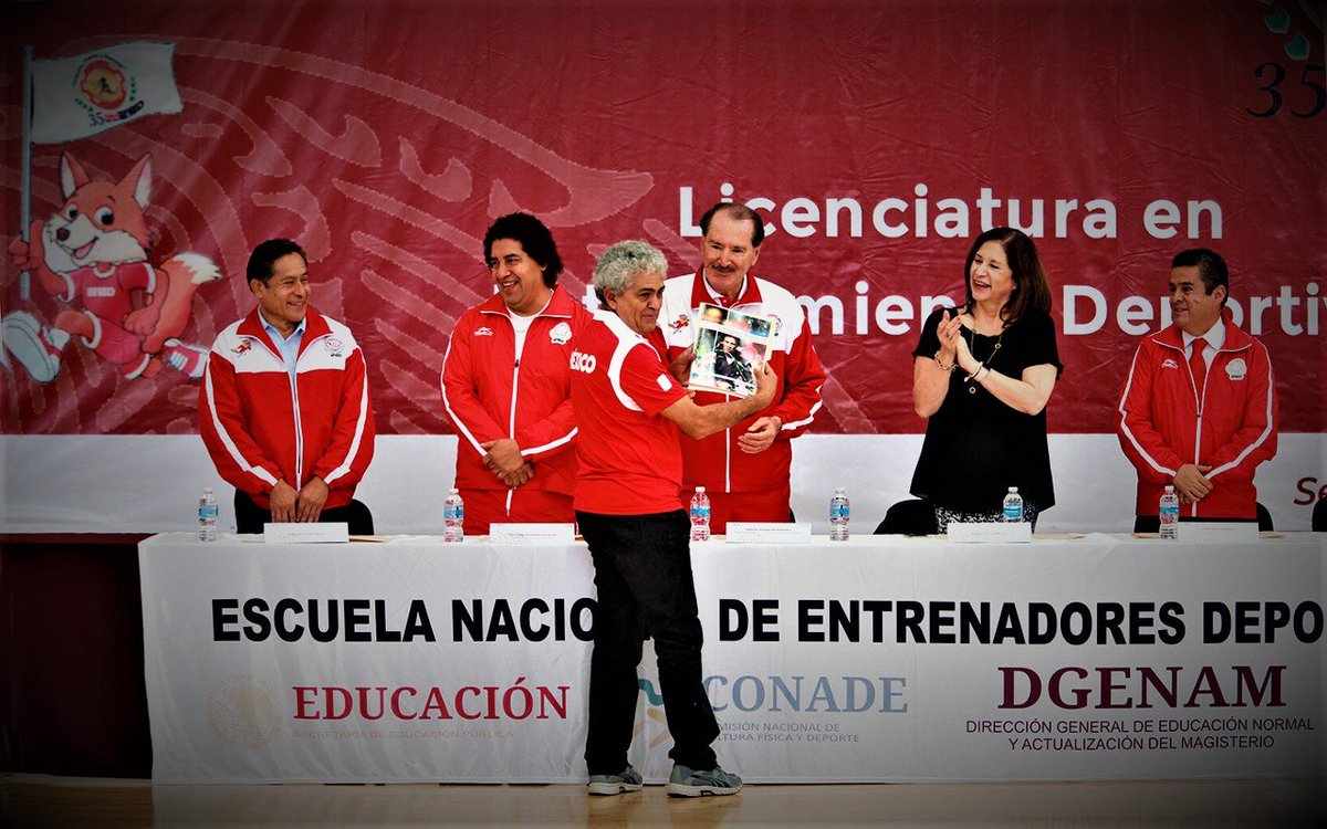 todomenosfut's tweet photo. #DeporteMexicano ¡Bienvenida!

En la @ENED_oficial nombran a la nueva generación de la unidad e identidad.

https://t.co/mGfbaqS6At https://t.co/ZYDbaCN98r