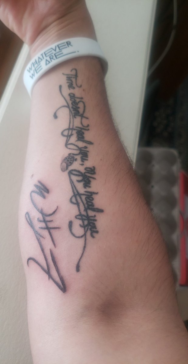 thatonegerman97's tweet photo. Didnt lie to you witt @WittLowry  how does it look man ?!(: https://t.co/CB7SyrVQRd