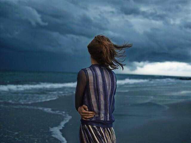 maria_freiria's tweet image. 🖌...;) 🌟 She is not waiting...She is joining a magical and blue moment #OurBlue
 
©️Maria Šbarbobâ