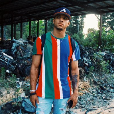 ChooChooJackson's tweet photo. #NewProfilePic https://t.co/OY5sTWjlPD