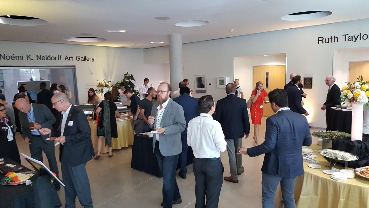 The student pitch competitions  <a href="/TrinityEntrep/">TU.Entrepreneurship</a> is filled lots of student #startups. Gr8 food, drinks, &amp; #networking. #tustumberg #Startup names - Lux Turn Tech, La Escuela De Estella, Skate Cuff, Storyspread, heARTful. Lots of potential. #SanAntonio #sanantoniotx #Entrepreneur