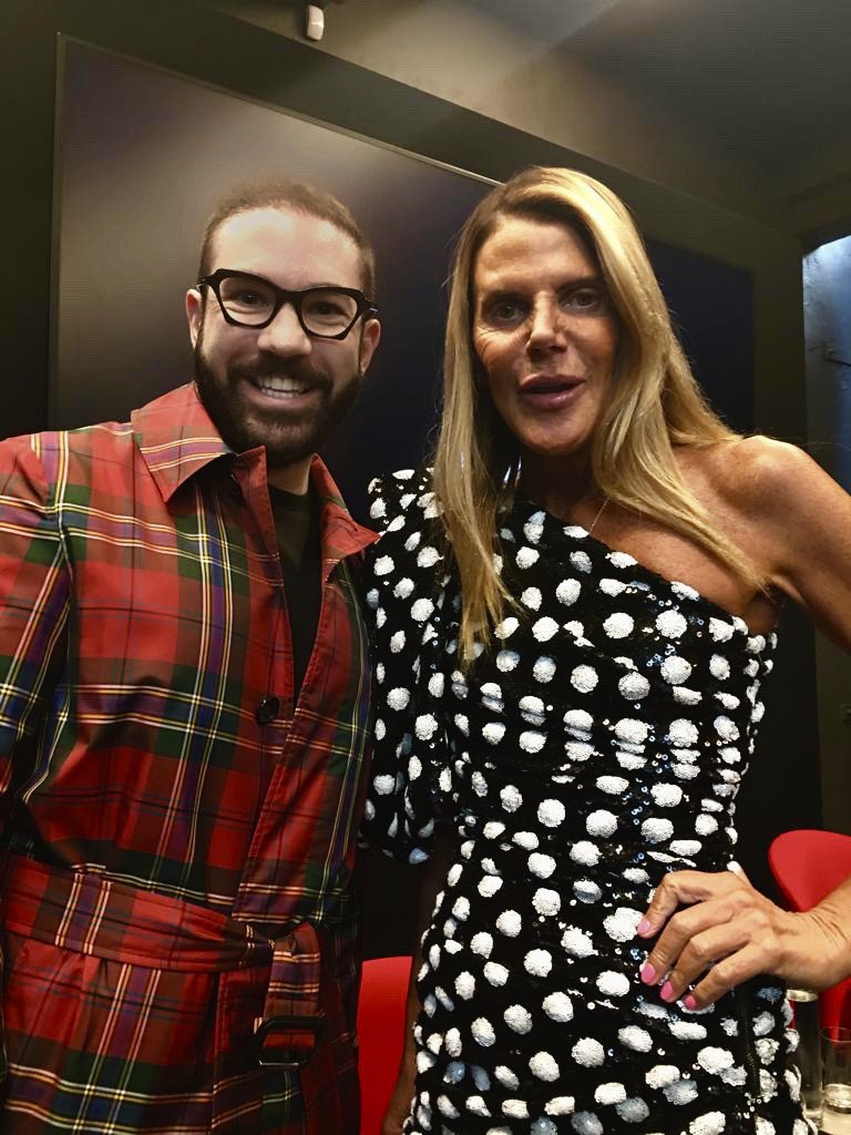 richie_styler's tweet photo. The true guardian of fashion @anna_dello_russo 
I’ve been fortunate enough to meet lots of people in the fashion industry that I really admire. Meeting your ULTIMATE FASHION ICON is something I never thought I would do. https://t.co/Nlzta4nfCj