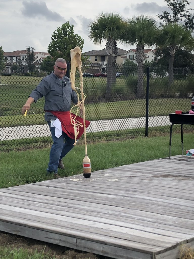 ECE_4thgrade's tweet photo. Mr. Bougher teaching 4th graders the difference between Physical changes and Chemical changes.  We are enjoying portable life! https://t.co/O0JKQedhfE