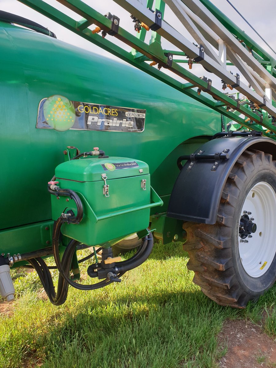 watoryan's tweet photo. 2010 Goldacres Prairie 6536
6500 litre tank
36 metre Tri-tech boom
Hyd fill pump
Hyd yaw system
Granny pot
Trans-cal measuring tank
Air bag suspension
Elec fence jet
$65,000inc
Teejet AIXR02 and AIXR025 nozzles
Trimble field IQ auto section and rate controller available
Please RT https://t.co/txqAZdu4fz