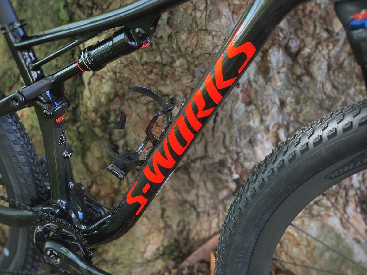 greggscycle's tweet image. 🔥🚵‍♀️😲 Wow! Check out Kara from Greenlake’s new S-Works Epic. This 29er race bike is an off-road rocket. As the season winds down we have tons of discounted 2019 bikes in stock. Swing by and talk to a sales associate!