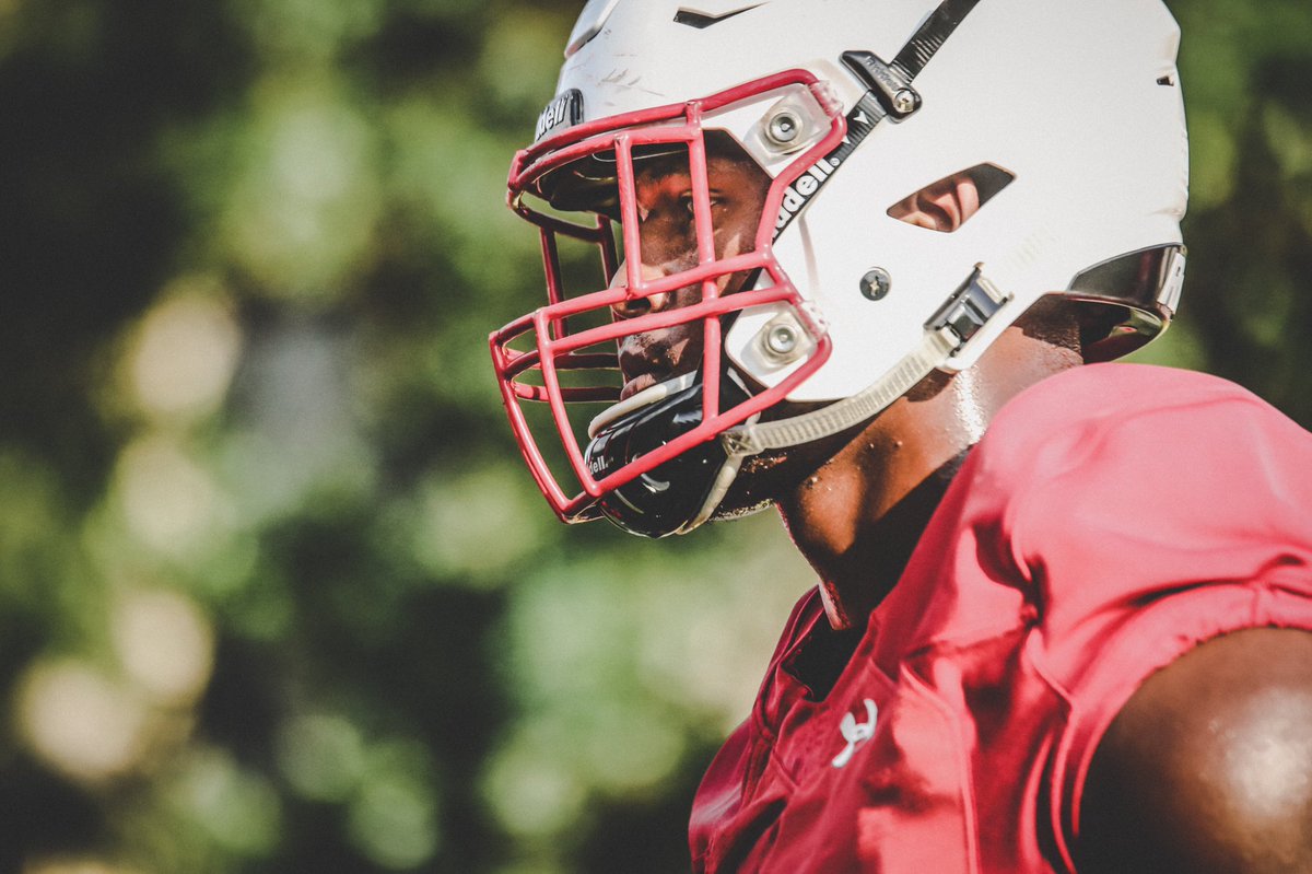 TerpsFootball's tweet photo. Back to work 🚧

👀 on Friday Night Lights

#MAXIMIZEIT https://t.co/lSGv3aCZOG