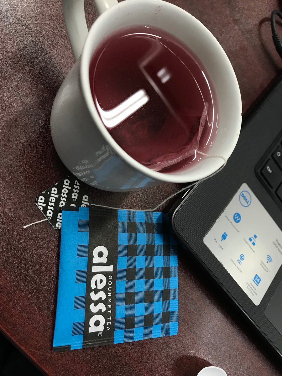 diablejandro's tweet photo. Hace mucho que quería probar los @Alessatea. Hoy una amiga me ha regalado uno y están DE LI CIO SOS https://t.co/poRATtyyKg