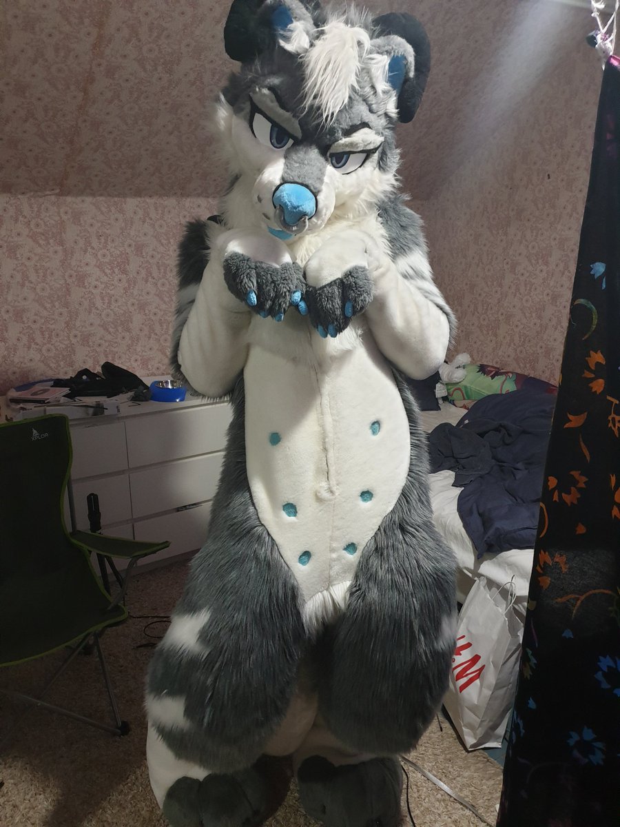 ⛧ LUNA ⛧ tweet media