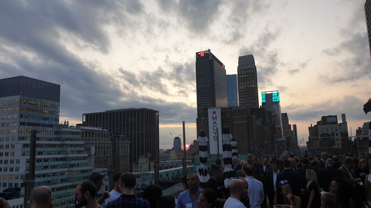 Nic On Twitter Sunset From The Monarch Rooftop Bar At 71 W 35th