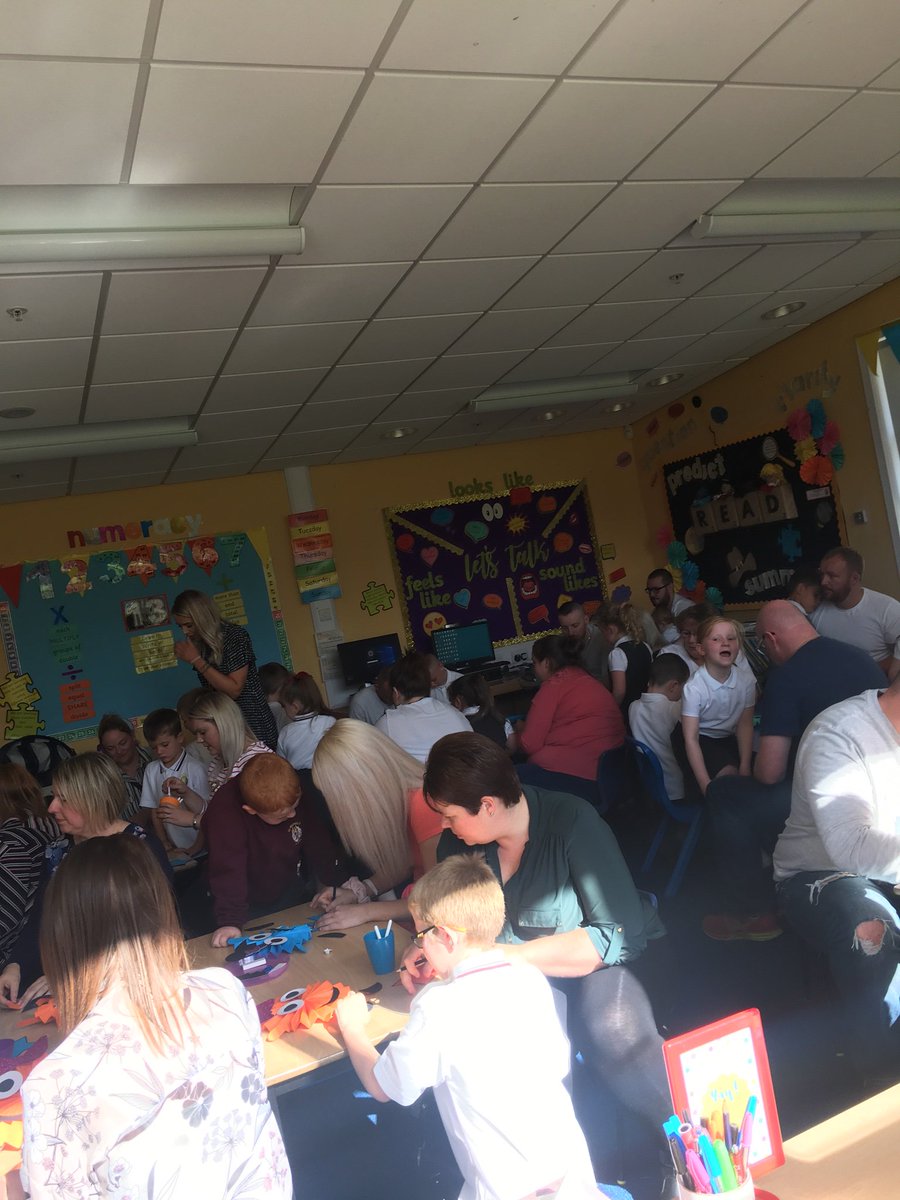 The busiest learning pit we’ve ever seen! 👀 Wonderful to meet our new team and celebrate learning together. #asquashandasqueeze