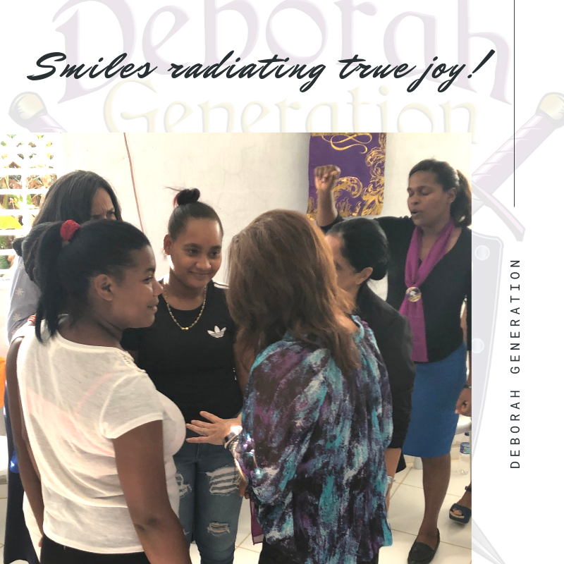 EDMinistries's tweet photo. We love seeing smiles like these from the women of the Dominican Republic! True joy is found in Christ!
#joy #thejoyofthelord #purejoy #love #truelove #deborahgeneration #everydayministries https://t.co/xsFA7FcW2i