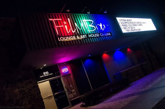 ZiaRecords's tweet photo. Today is Art House Theater Day! We wanted to share our love and appreciation for our wonderful cinema partners @thefilmbarphx &amp; @TheLoftCinema! #AHTD2019
https://t.co/EJeR5GwGbg
https://t.co/gdjKnhE7Fn https://t.co/nPn31pd1nS