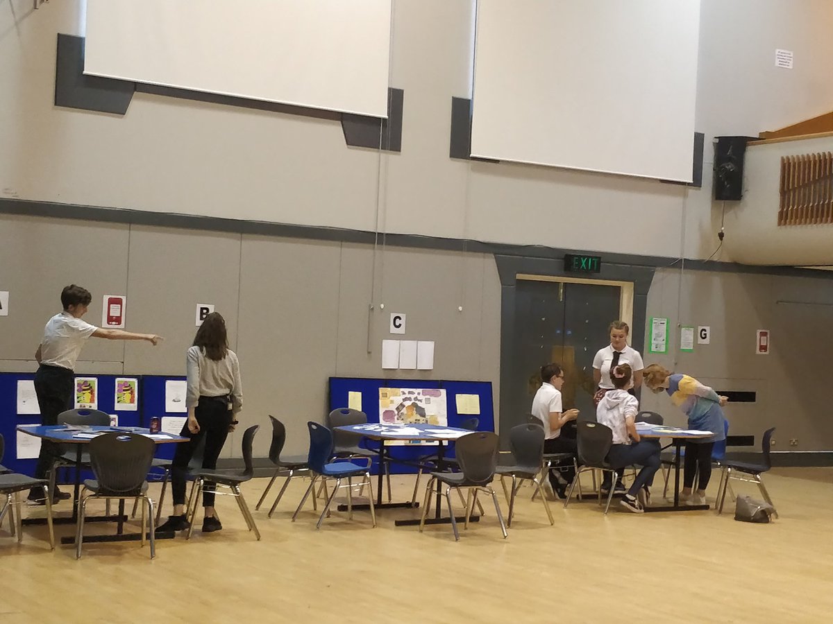 sma_numeracy's tweet photo. Thank you to everyone who came along this evening to our open evening! It was lovely to meet you! A massive thank you to our pupil helpers! Couldn't do it without you! @stmacharacademy https://t.co/CoyFAAP5t8