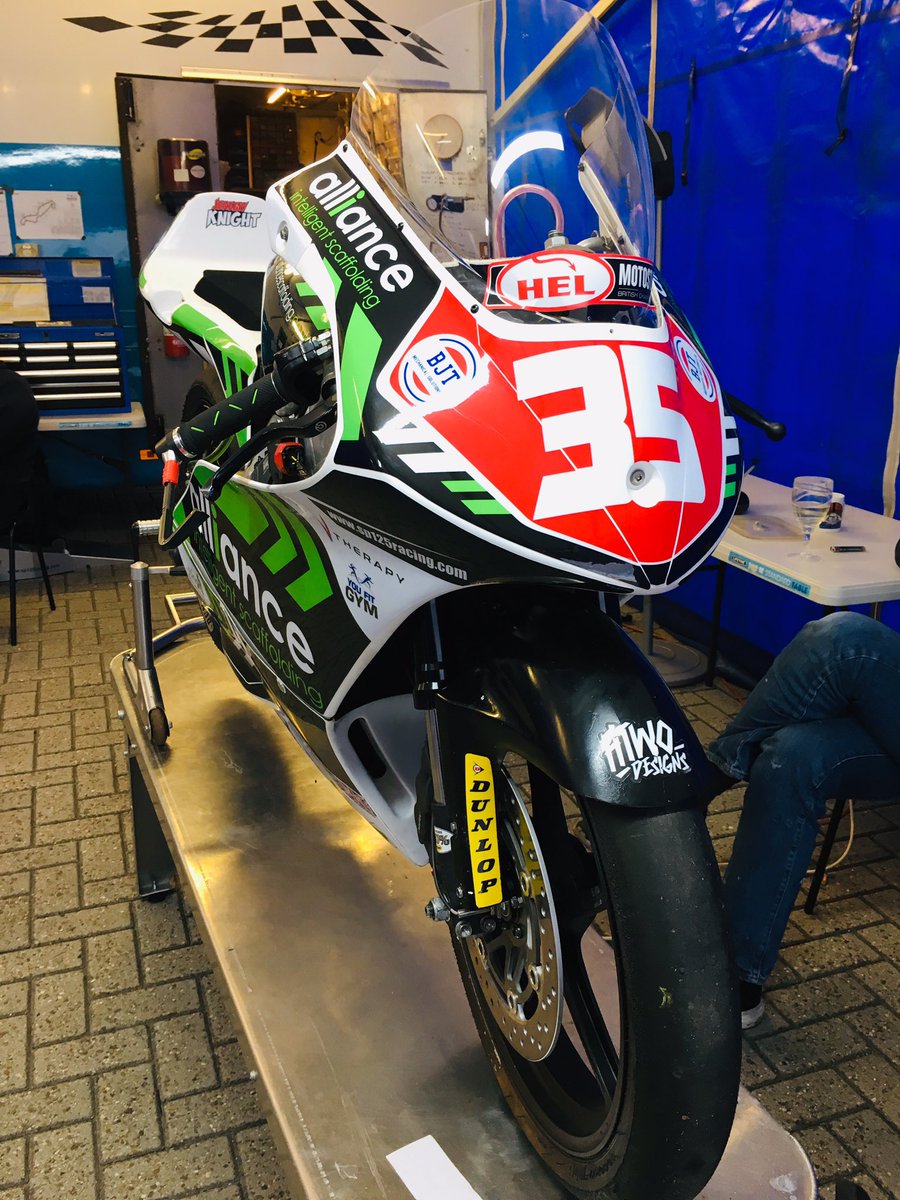 JeremyKnight35's tweet image. Arrived safely and all set in Assen. I have never ridden here before but really looking forward to getting out there and learning the track  👍🏁🏁