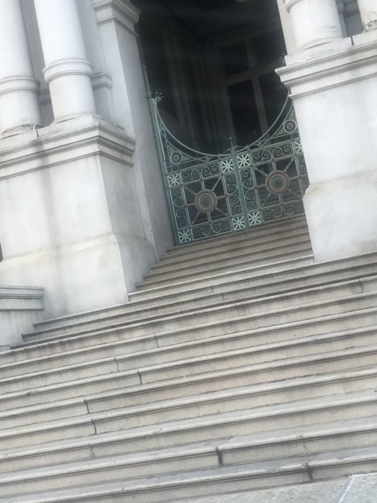 melindagaudreau's tweet photo. @LeadershipRI Team10
Providence City Hall https://t.co/SVctVBgrgh