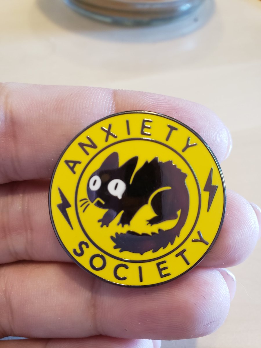 kinodraws's tweet image. Pin and patch giveaway!!! I'll be choosing one winner to receive an anxiety society patch and pin combo, plus a bonus pride ampoule pin of their choice! To win:

- follow me
- like the post
- RT the post

And that's all! Winner will be picked on Oct 1!