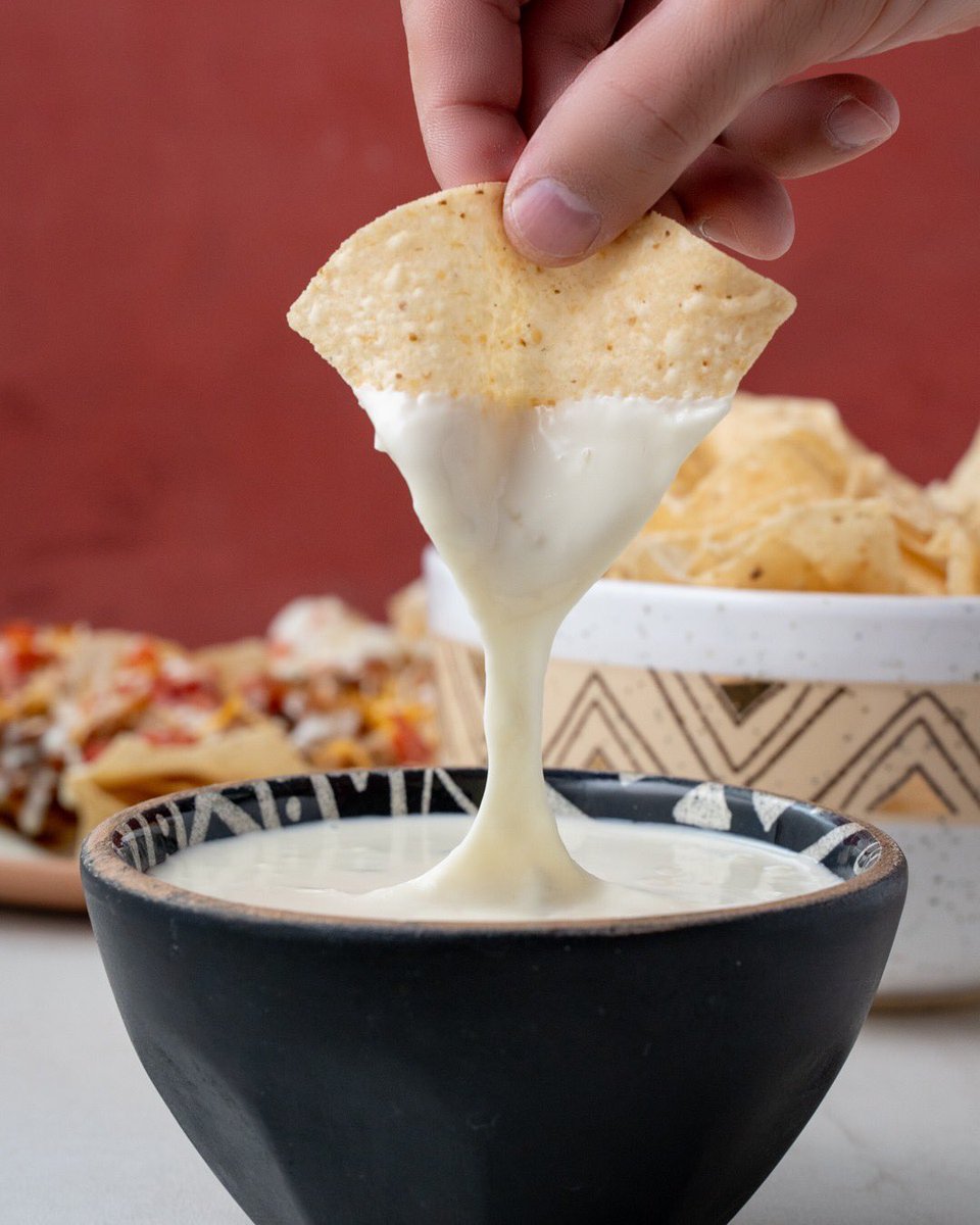 Moe's Erie tweet media