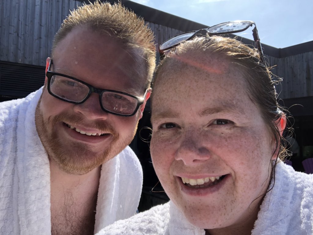 RachelBustin's tweet photo. #presstrip | Mr B and I had a fantastic afternoon at the spa and hydrotherapy pool ( minus the kids of course 😂) @BluestoneWales #wellspa #bluestoneblogger #bluestone #spaday https://t.co/kjEsZW4VTe
