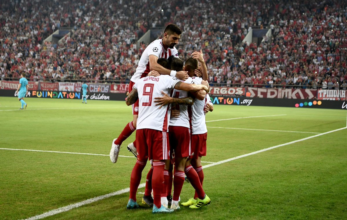 ChampionsLeague's tweet photo. 2-0 down? No problem.

@olympiacosfc 👏👏👏

#UCL https://t.co/Q4vlxxIQEv