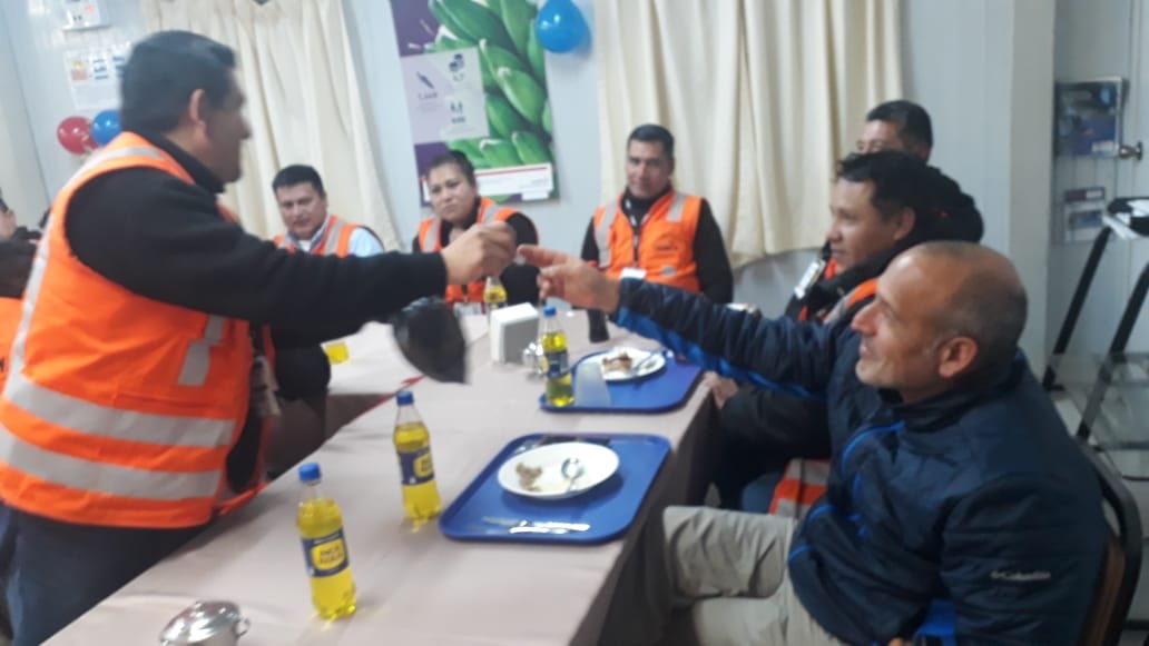 JOoSTxP's tweet photo. 16/09 cumplimos un mes en las Operaciones de Minera Barrick - LGN #LidermanOnada @LidermanMinas @LidermanOficial https://t.co/fS6a60Pzew