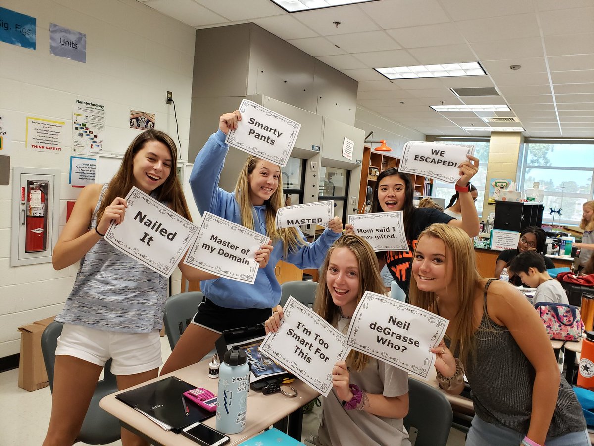 ginaphunter's tweet photo. Breakout box review was a huge success! Thank you Claude Moore and LEF for the funds! #RAMily @RiversideLCPS @lefexedirector https://t.co/liiDybfMdA