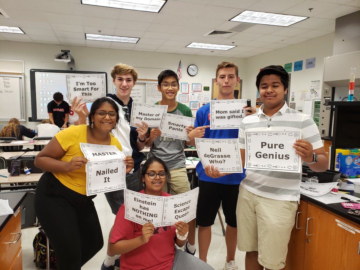 ginaphunter's tweet photo. Breakout box review was a huge success! Thank you Claude Moore and LEF for the funds! #RAMily @RiversideLCPS @lefexedirector https://t.co/liiDybfMdA
