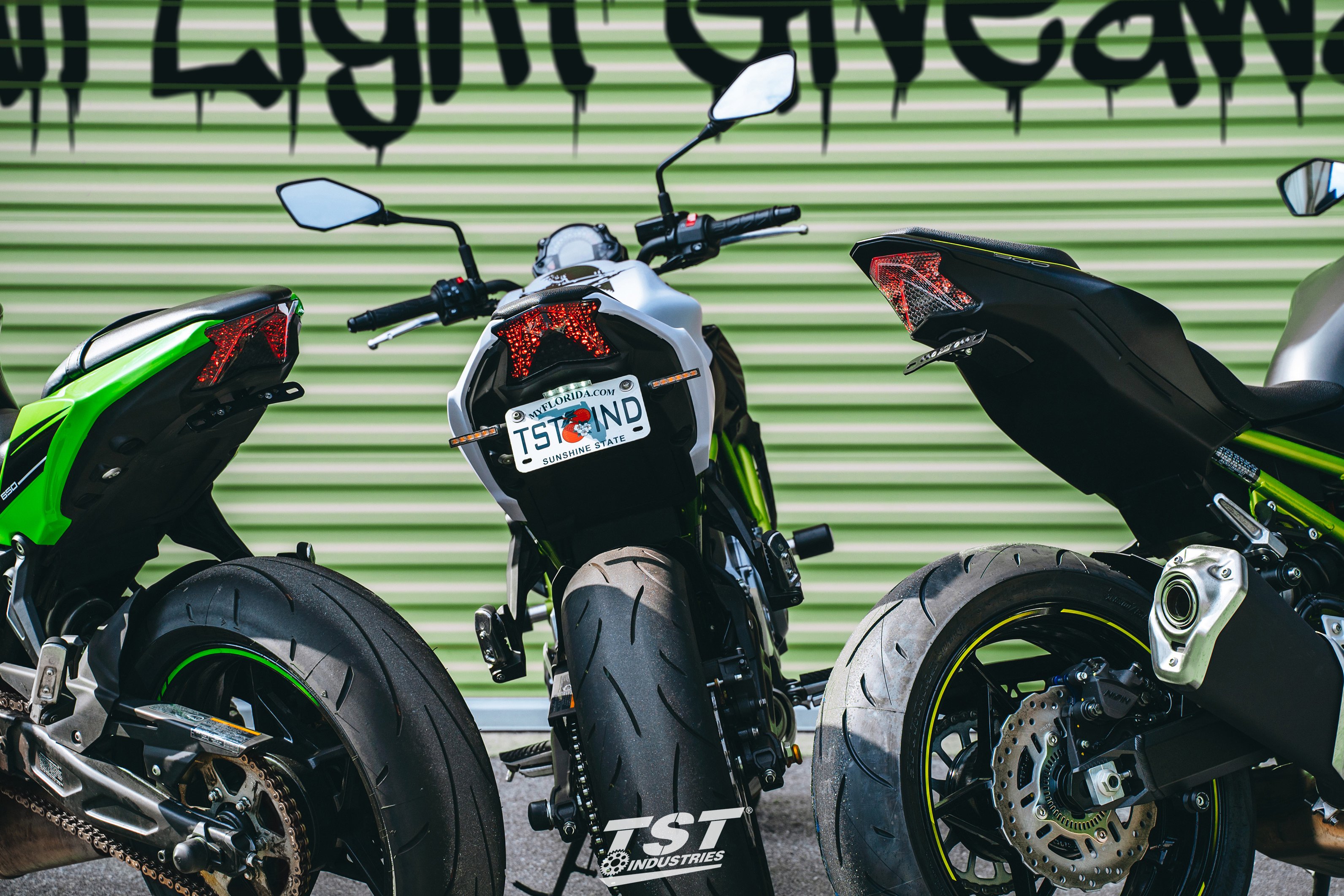 Tst sale industries z900